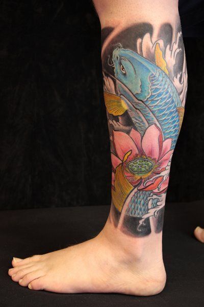 tattoo cá chép xanh và hoa sen cực đẹp