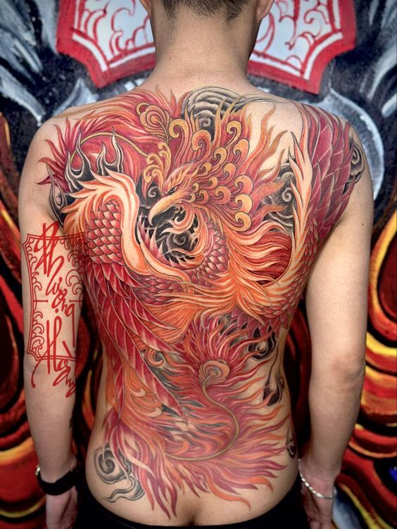 tattoo hình xăm phượng hoàng kín lưng