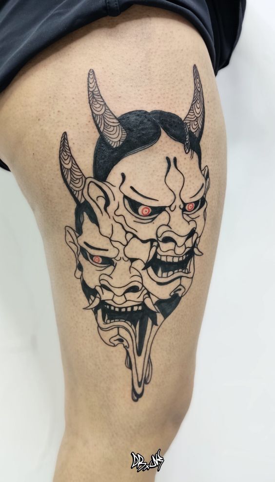 tattoo mini ác quỷ siêu chất ở đùi