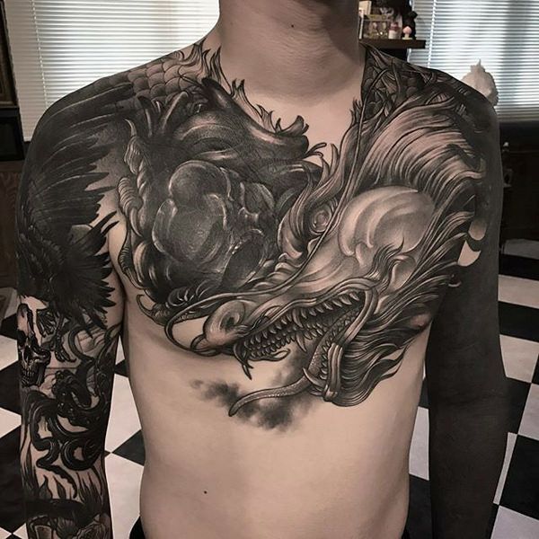 kiểu tattoo ở tay và ngực cực chất cho nam