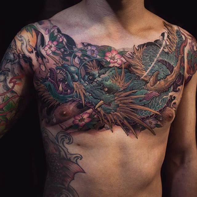 mẫu tattoo cho khách nam cực cá tính