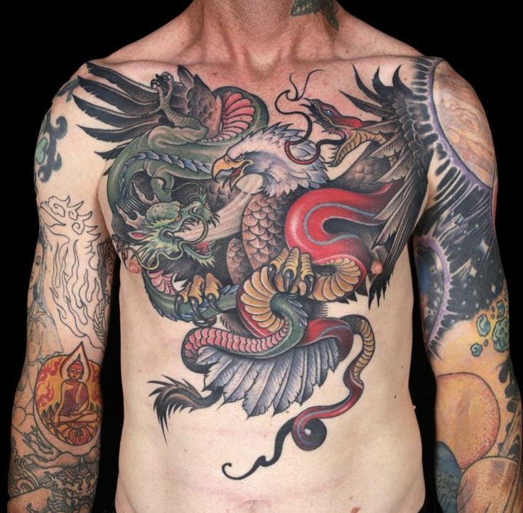 mẫu tattoo kín ngực và tay độc lạ