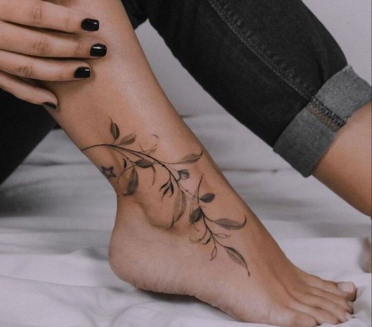 Mẫu tattoo thanh thoát cho nữ