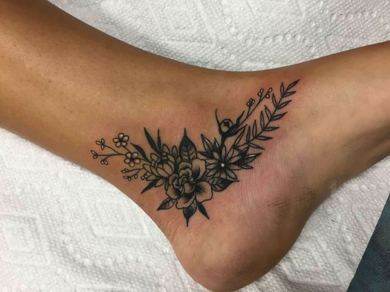 mẫu tattoo hoa lá cực xinh