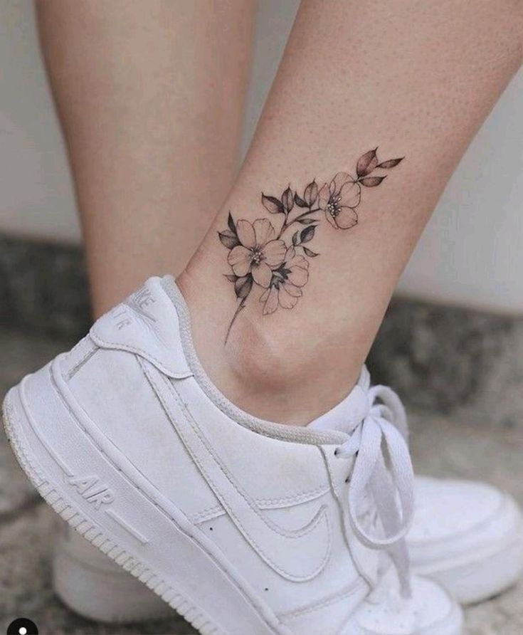 mẫu tattoo trên mắt cá chân đẹp mắt