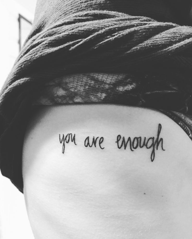 phong cách tattoo độc đáo chữ ý nghĩa