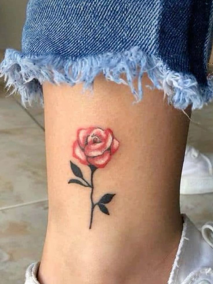 ý tưởng tattoo mẫu cành hoa hồng dễ thương