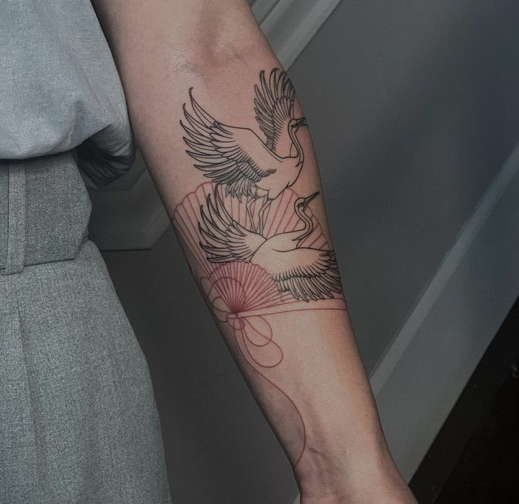 hình tattoo con cái hạc nghệ thuật và thẩm mỹ siêu đẹp