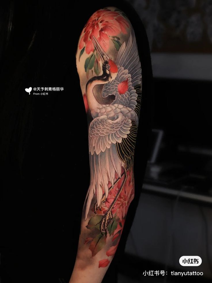 tattoo full cánh tay hình con cái hạc