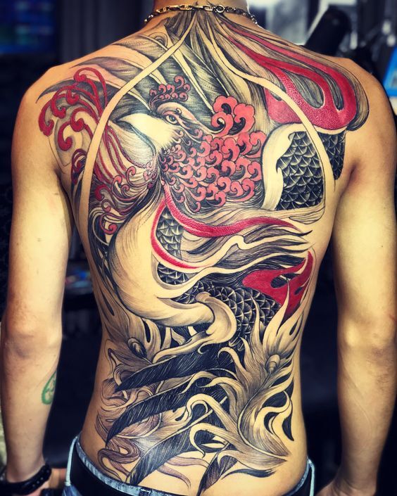 hoàn thiện tattoo hoàng hạc đơn sắc