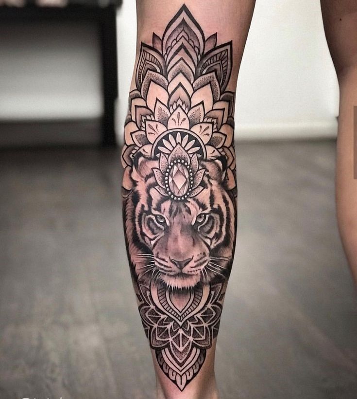 mẫu tattoo kết hợp giữa hoa văn và động vật