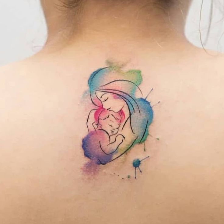 mẫu tattoo loang màu mẹ bồng con