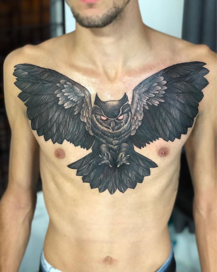 tattoo cú đen cực ngầu kín ngực