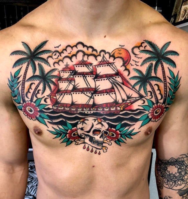 tattoo kín ngực theo mẫu yêu cầu