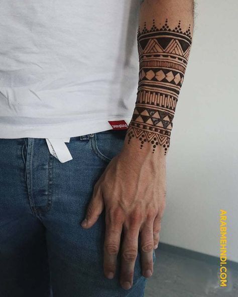 thu hút ánh nhìn với mẫu tattoo cẳng tay