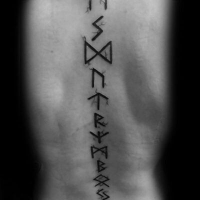 mẫu tattoo dọc sống lưng mẫu chữ rune